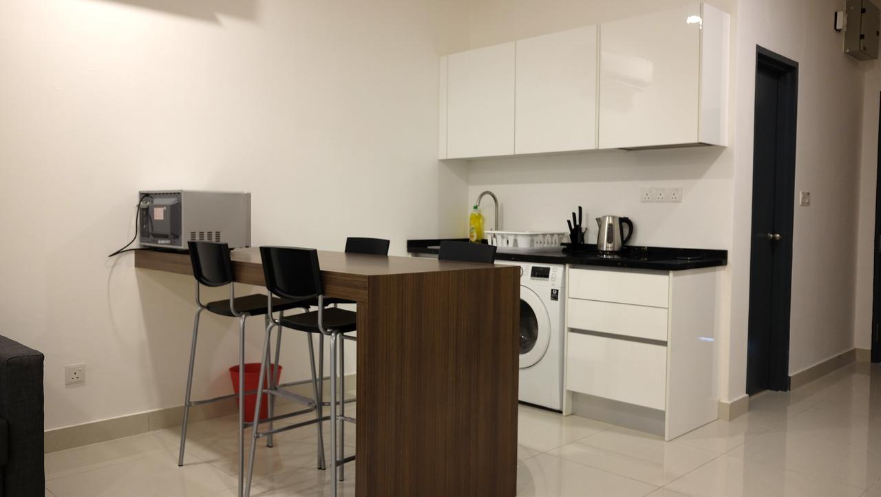 A Suites - Atria Sofo Suites Petaling Jaya Exterior foto